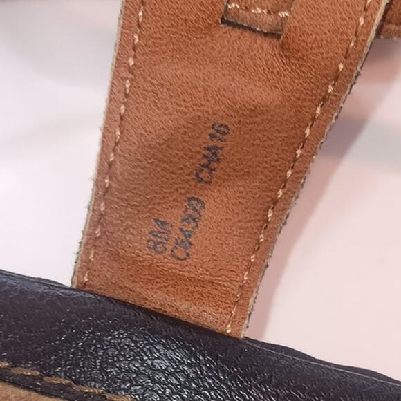 B.O.C Black Strappy Sandals Women’s 8M Comfort Floral Footbed Summer Shoes - Picture 4 of 5